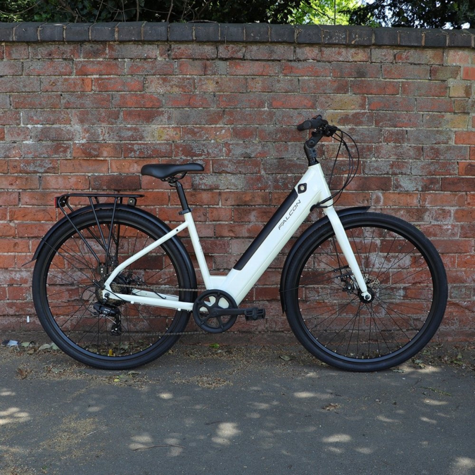 Falcon Liberty Low Step 700c - Image 3